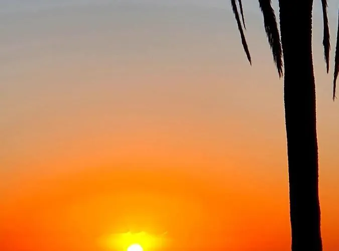 Vina Del Mar Апартаменти *